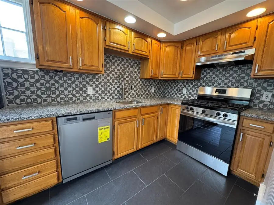 824 Benton Street, Allentown, PA 18103 - #2