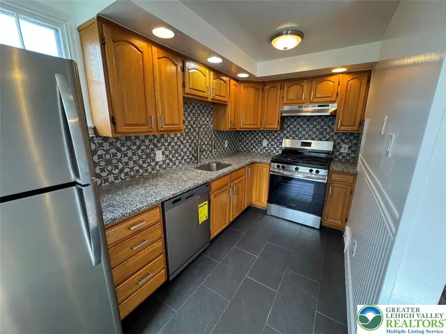 824 Benton Street, Allentown, PA 18103 - #3