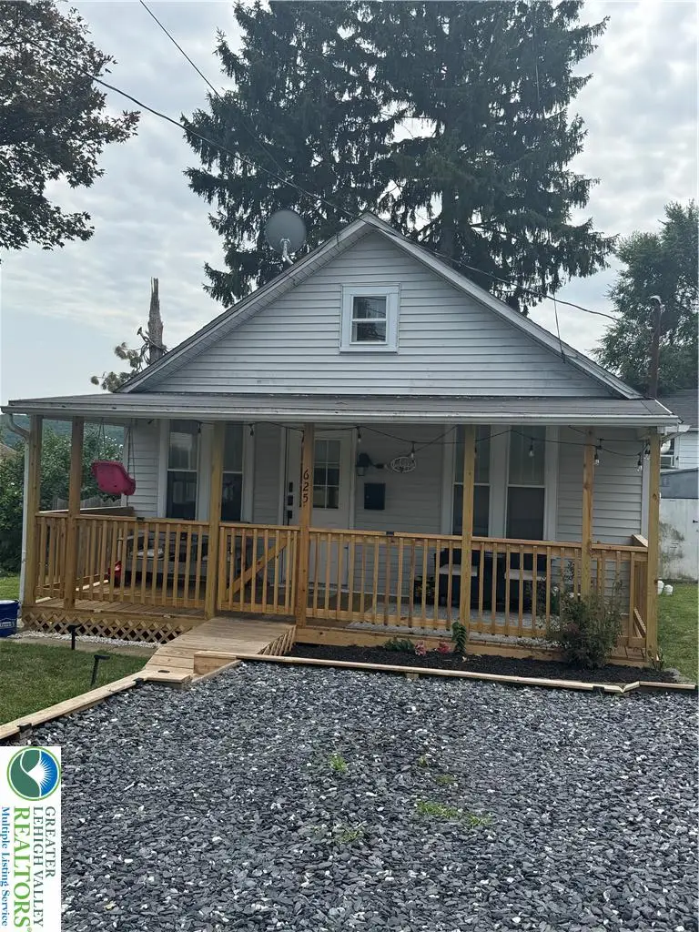 625 Cypress Street, Lehighton, PA 18235 - #3