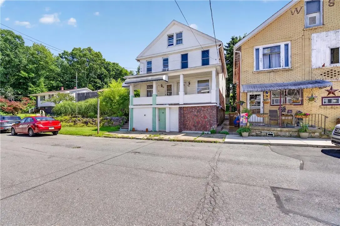 325 E Fell Street, Summit Hill, PA 18250 - #1