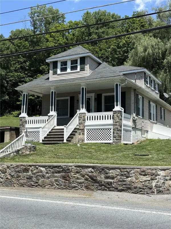 1067 Lower South Main Street, Washington Twp, PA 18013
