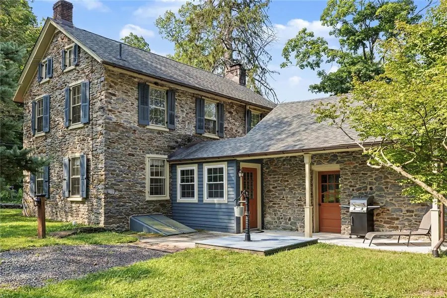1067 W Thatcher Road, Quakertown, PA 18951 - #2