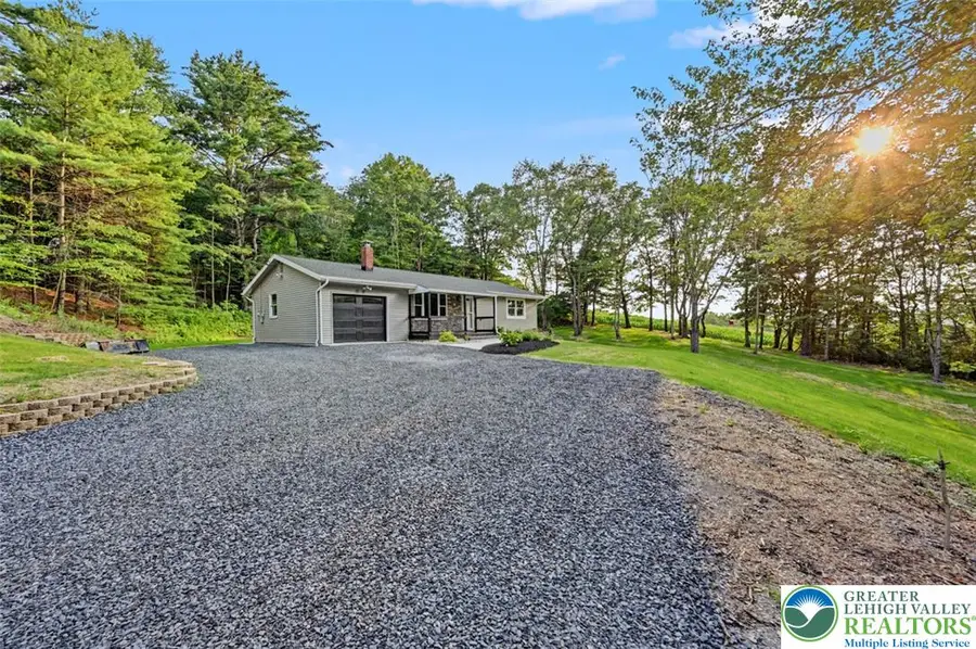 70 Black Bear Circle, Towamensing, PA 18058 - #2