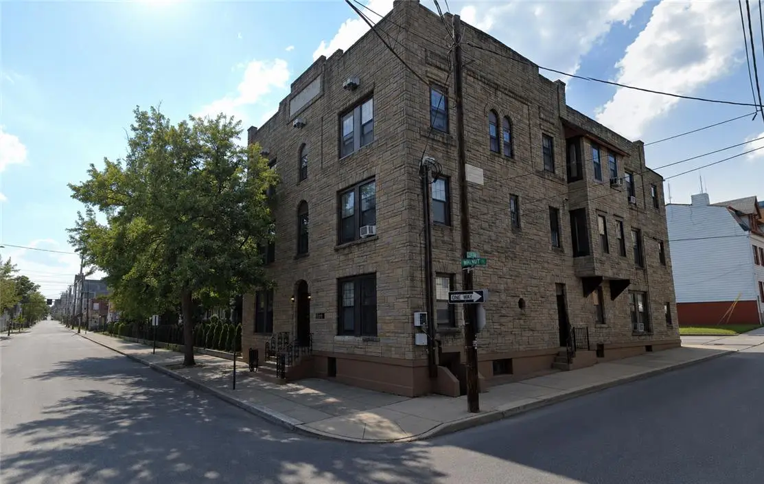 439 W Walnut Street, Allentown, PA 18102 - #1