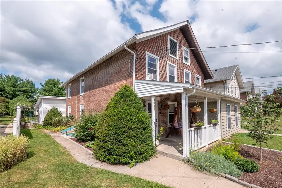 3017 3rd Street, Hokendauqua, PA 18052 - #3