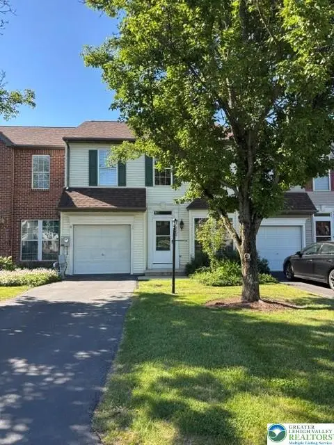 4104 Brookside Ct, West Brunswick Twp, PA 17961