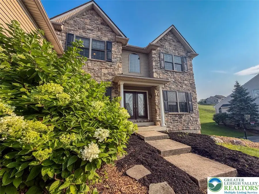 448 E Beil Avenue, Eastlawn Gardens, PA 18064 - #3