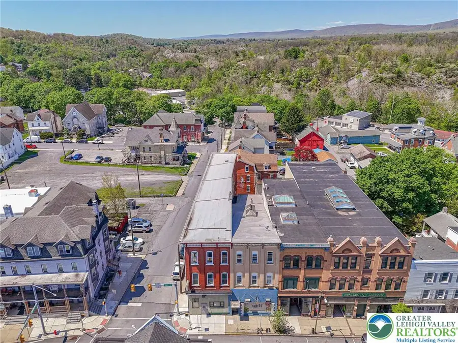 662 Main Street, Slatington, PA 18080 - #2