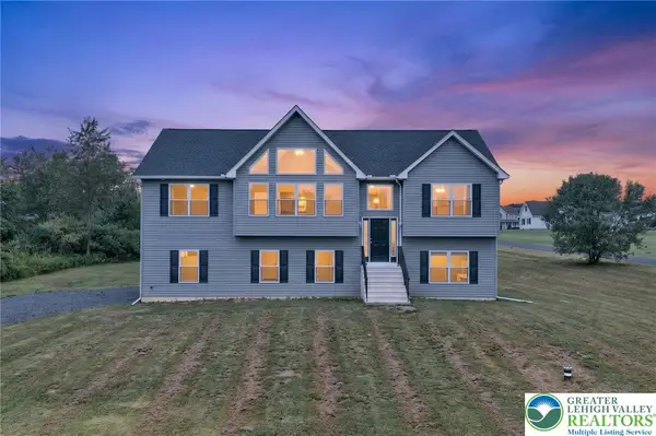 140 Creekview Road, Towamensing Twp, PA 18058