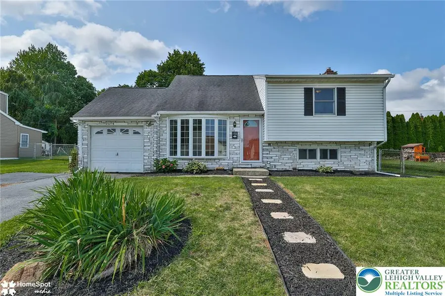 1925 Columbine Avenue, Bethlehem, PA 18018 - #2