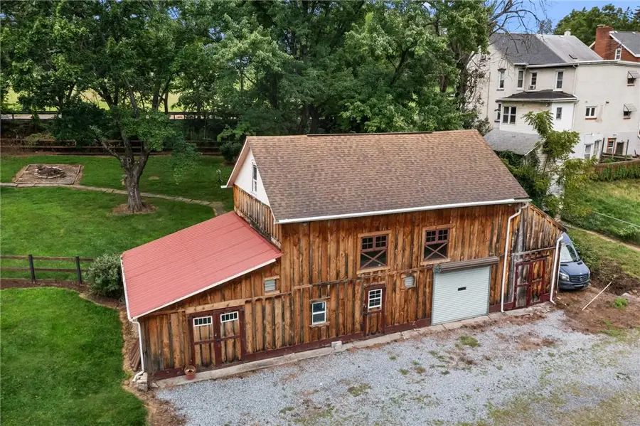 3552 Broadway, Cetronia, PA 18104 - #3