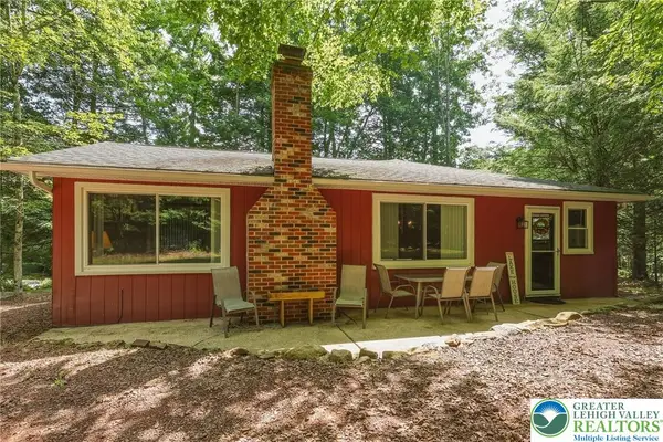 3 Deer Trail Lane, Rush Twp, PA 18240