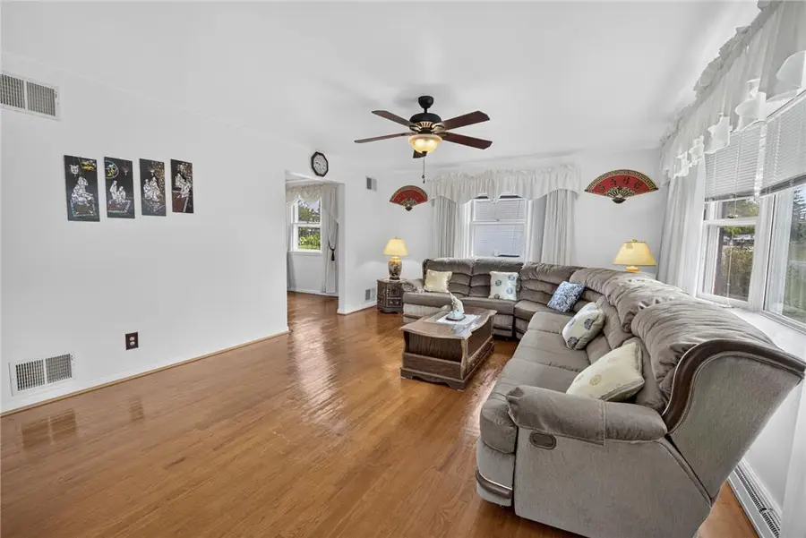 4507 Keene Street, Upper Saucon, PA 18034 - #3