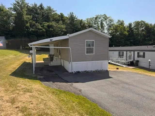 3 Blue Mountain View, Lower Towamensing, PA 18058 - #2