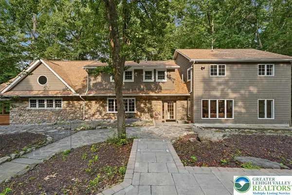 360 Babbling Brook Road, Pocono Twp, PA 18355