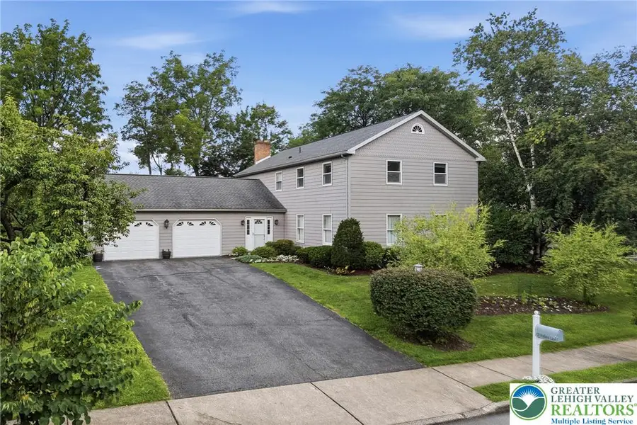 870 Wafford Lane, Bethlehem, PA 18017 - #2