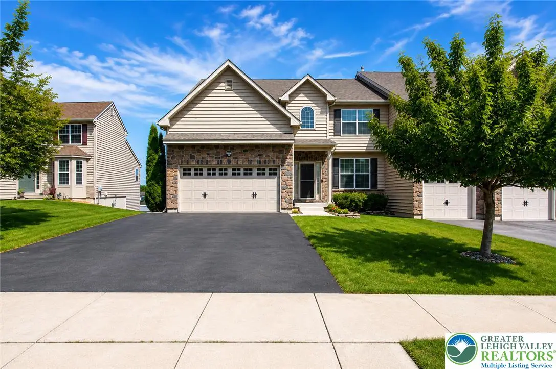 9675 Crescent Lane, Breinigsville, PA 18031 - #1