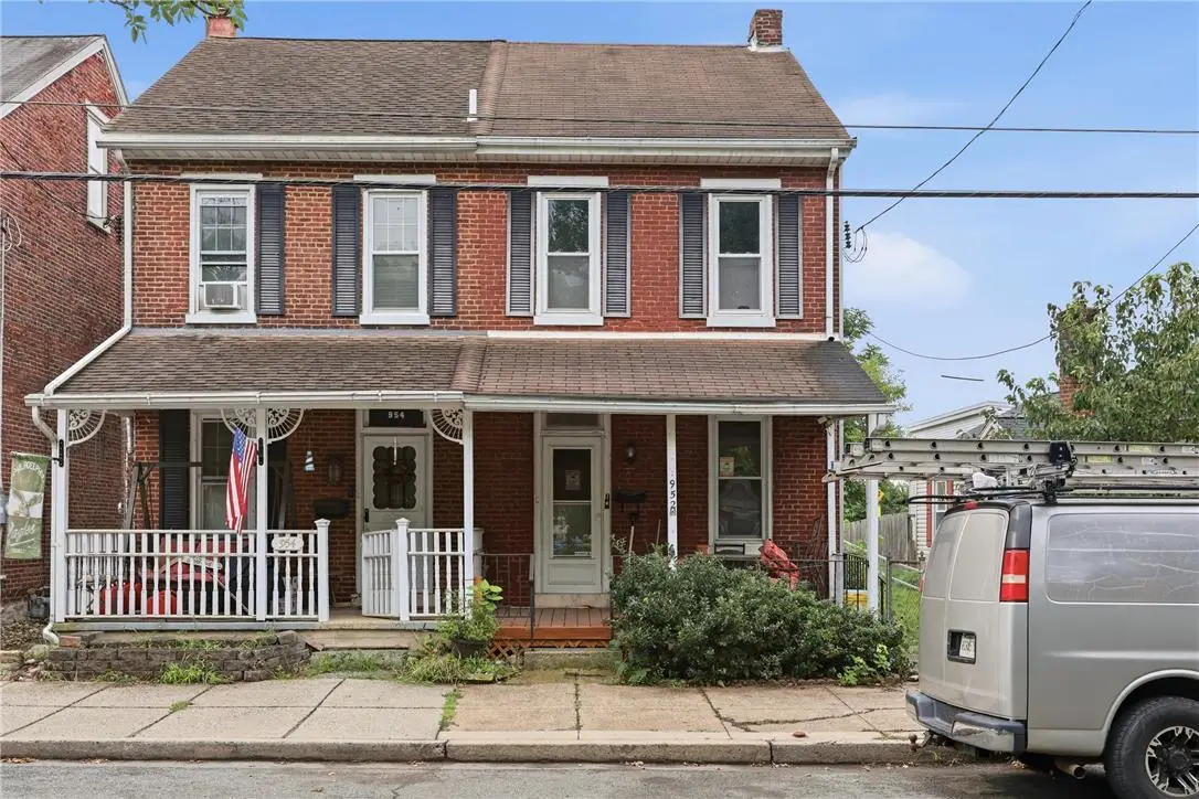 952 Queen Street, Pottstown, PA 19464 - #1