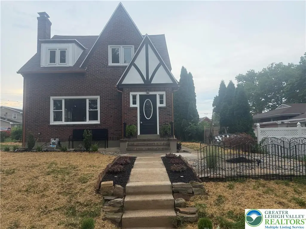 2309 W Washington Street, Allentown, PA 18104 - #1