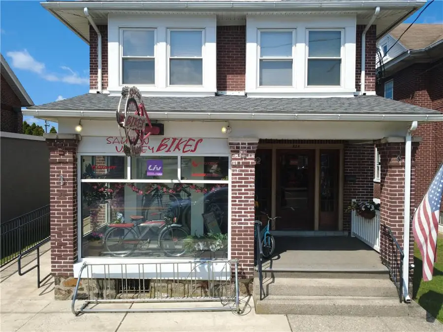 824 Main Street, Hellertown, PA 18055 - #2