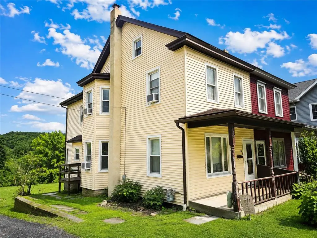 729 N 1st Street, Mahoning, PA 18235 - #1