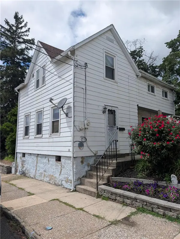 29 E Depot Street, Hellertown Boro, PA 18055