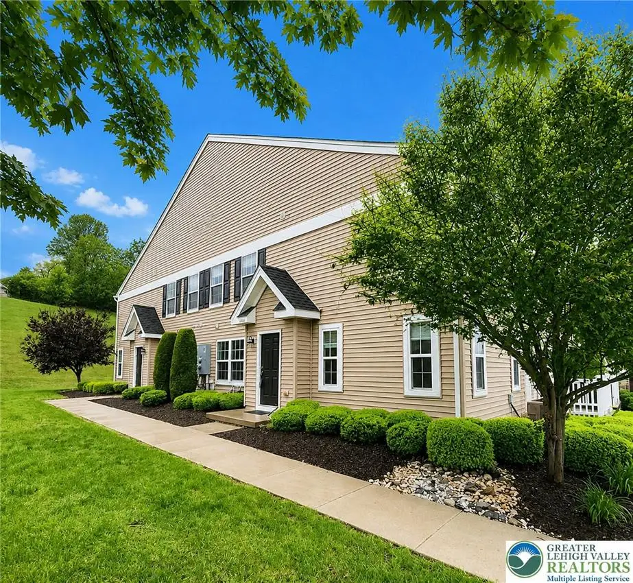 5960 Valley Forge Drive, Upper Saucon, PA 18036 - #1