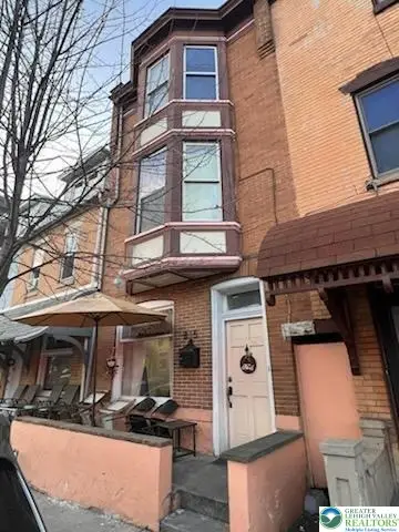 815 W Chew Street, Allentown City, PA 18102