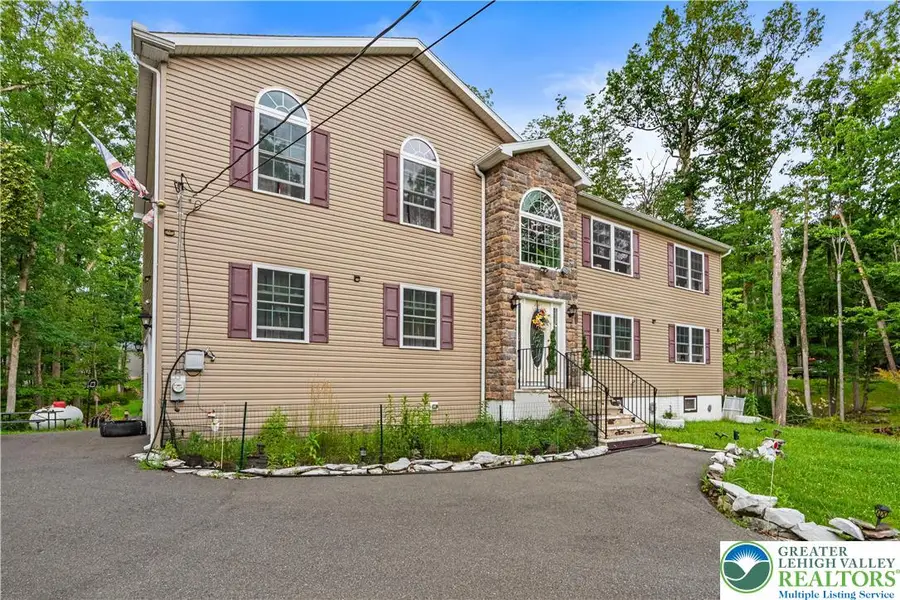 195 Sunrise Loop, Pocono, PA 18332 - #3