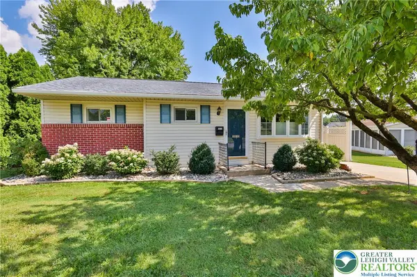 1812 Hilltop Terrace, Bethlehem City, PA 18018