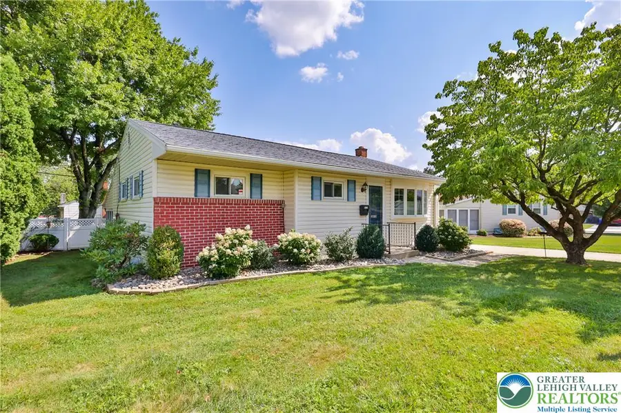 1812 Hilltop Terrace, Bethlehem, PA 18018 - #2