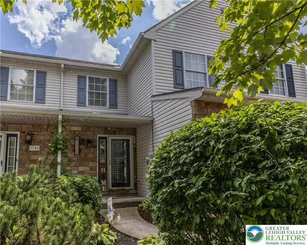 1738 Pinewind Drive, Lower Macungie Twp, PA 18011
