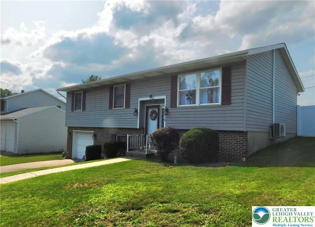 515 Maple Street, Pottsville, PA 17901 - #1