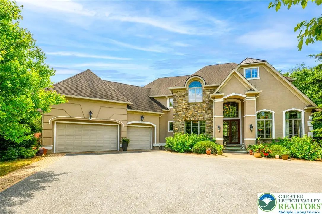 2690 Imperial Crest Lane, Lower Saucon, PA 18055 - #1