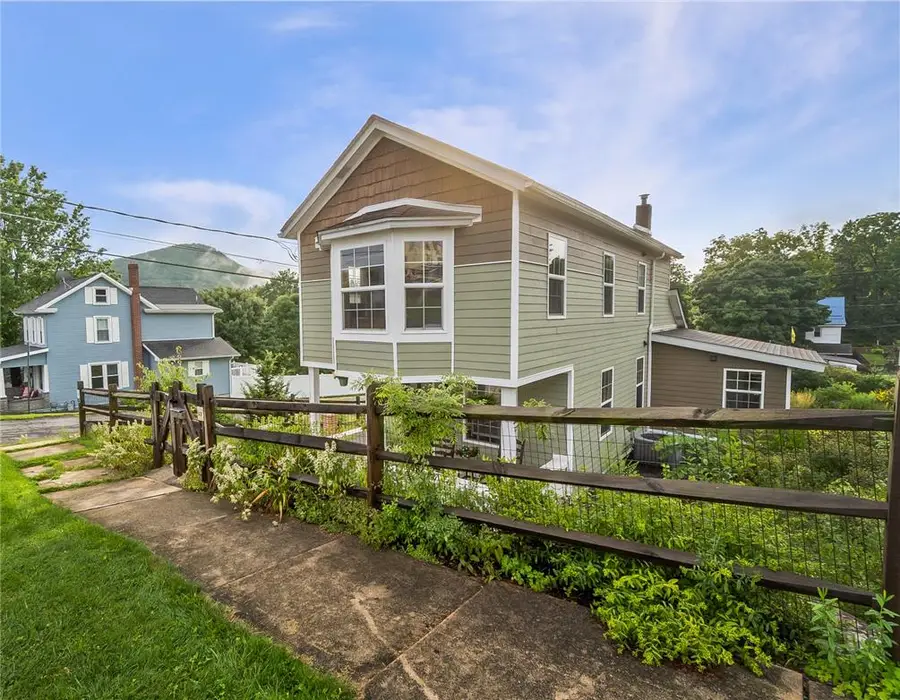 501 Lehigh Street, Jim Thorpe, PA 18229 - #2