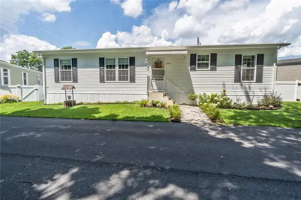 7472 Continental Circle, Upper Macungie Twp, PA 18087