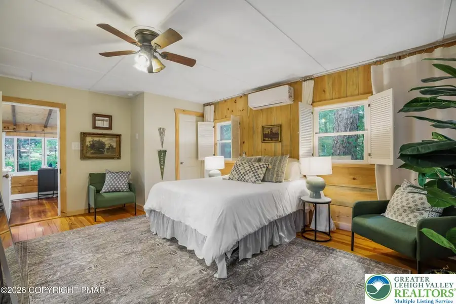 221 John Street, Pocono Pines, PA 18350 - #2