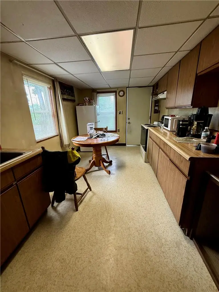 4432 Orefield Road, South Whitehall, PA 18069 - #2