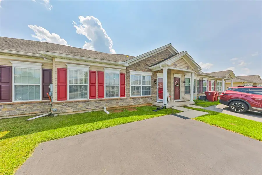 226 Huntington Lane, Easton, PA 18040 - #2