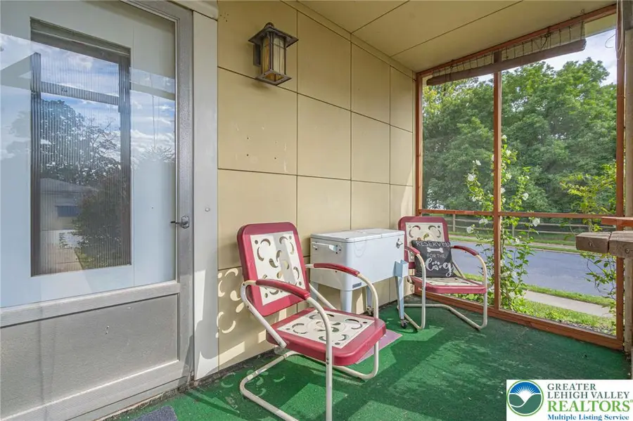 1531 N 19th Street, South Whitehall, PA 18104 - #3