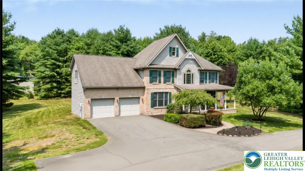 910 La Montage Drive, Lower Towamensing, PA 18071 - #1
