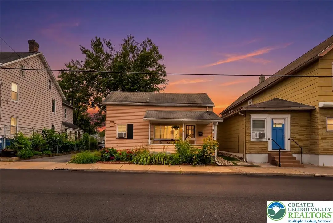 1424 Newport Avenue, Northampton, PA 18067 - #1