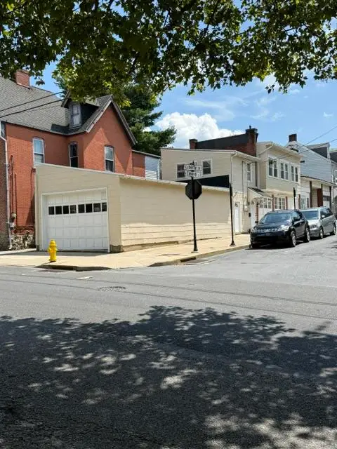 1044 W Liberty Street, Allentown City, PA 18102
