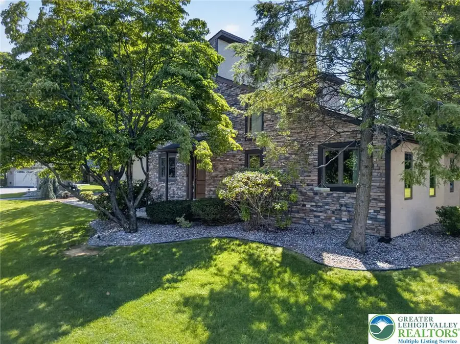 4497 Meadow Drive, Nazareth, PA 18064 - #2