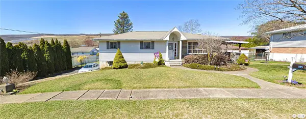 104 Mackie Lane, Taylor, PA 18517