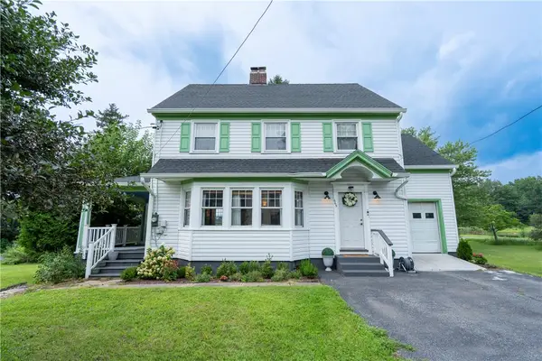 665 Point Phillips Road, Moore Twp, PA 18014