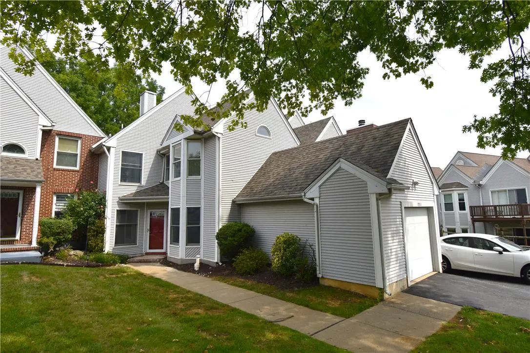 7911 Cross Creek Circle #15, Trexlertown, PA 18031 - #1
