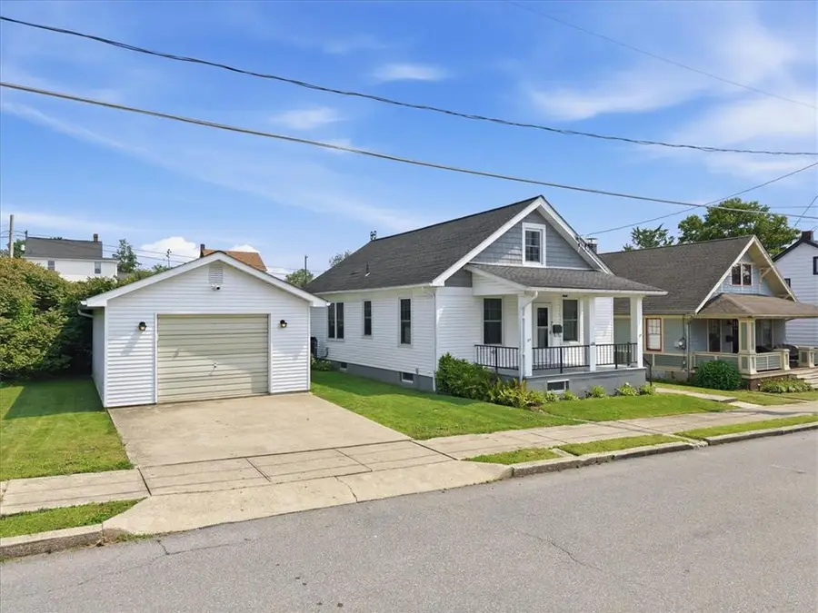 1395 Jefferson Street, Hellertown, PA 18055 - #3
