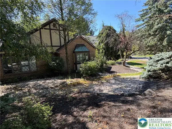 928 Barnsdale Road, Bethlehem City, PA 18017