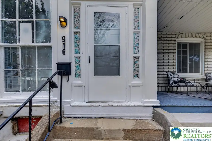 916 Center Street, Bethlehem, PA 18018 - #3